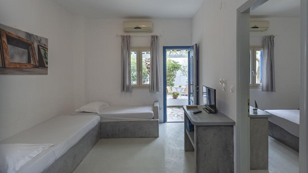 Coralli Seaside Resort Livadakia Buitenkant foto