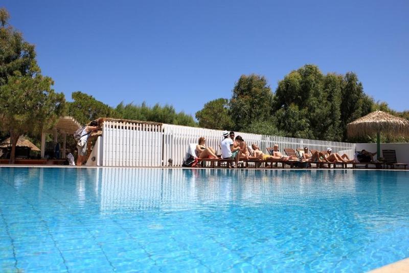 Coralli Seaside Resort Livadakia Buitenkant foto